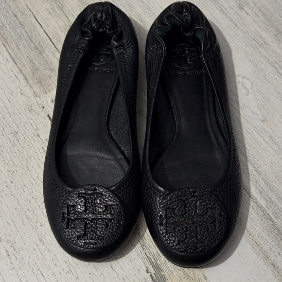 Tory Burch Mini Ballet Black Textured Flats Size 5 - Picture 2 of 14
